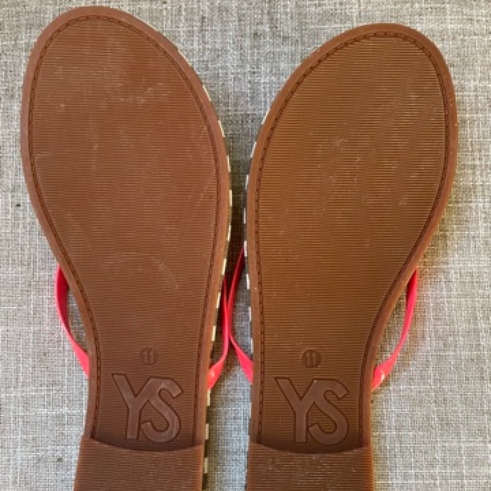 Yosi Samra Grey/White striped flip flops size 11 - Picture 2 of 5